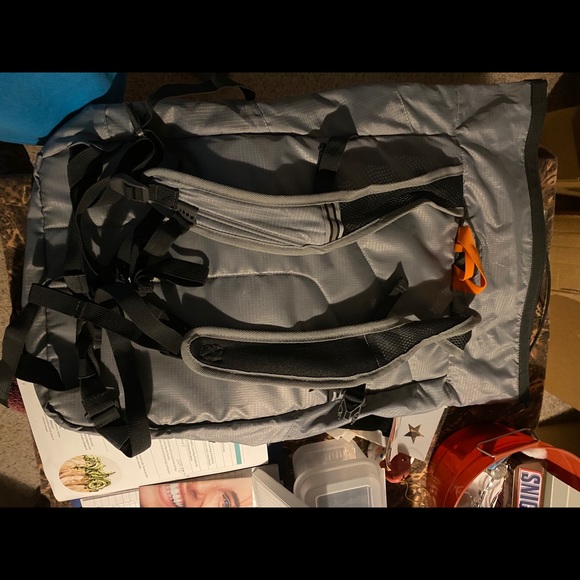 BACKPACK - Picture 5 of 5